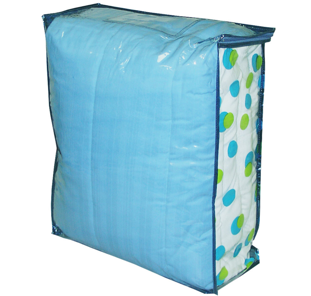 Printed Polka Dot Vinyl Comforter Bag